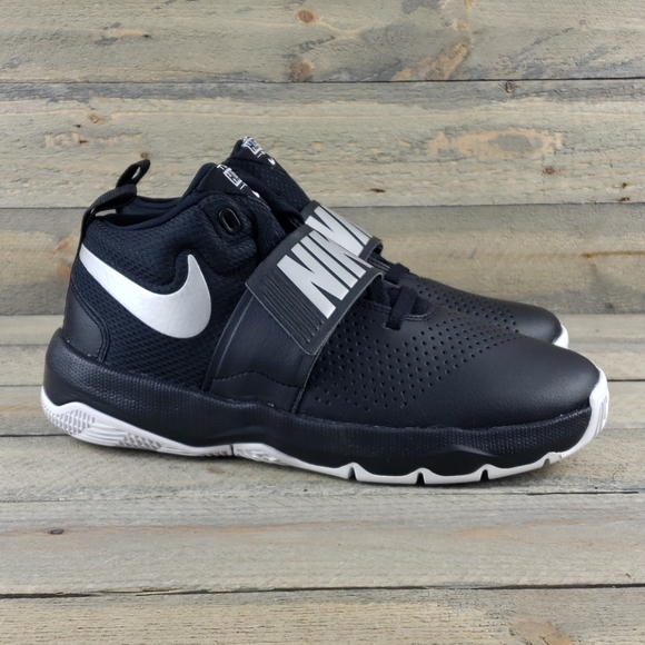 nike team hustle d 8 gs